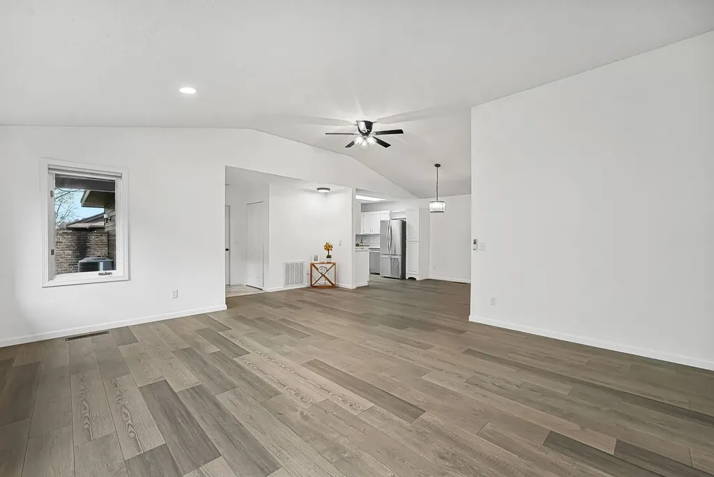 2130 E Hammond Place Garfield Charter Township MI 49686