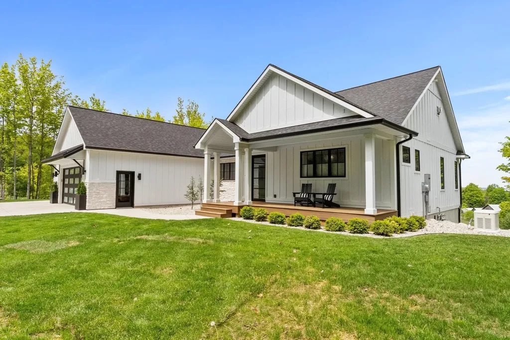 00 E Rudy Drive Leelanau Township MI 49670