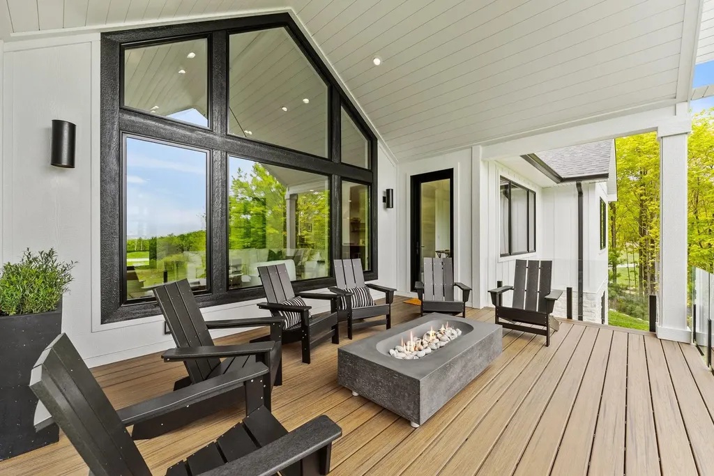 00 E Rudy Drive Leelanau Township MI 49670