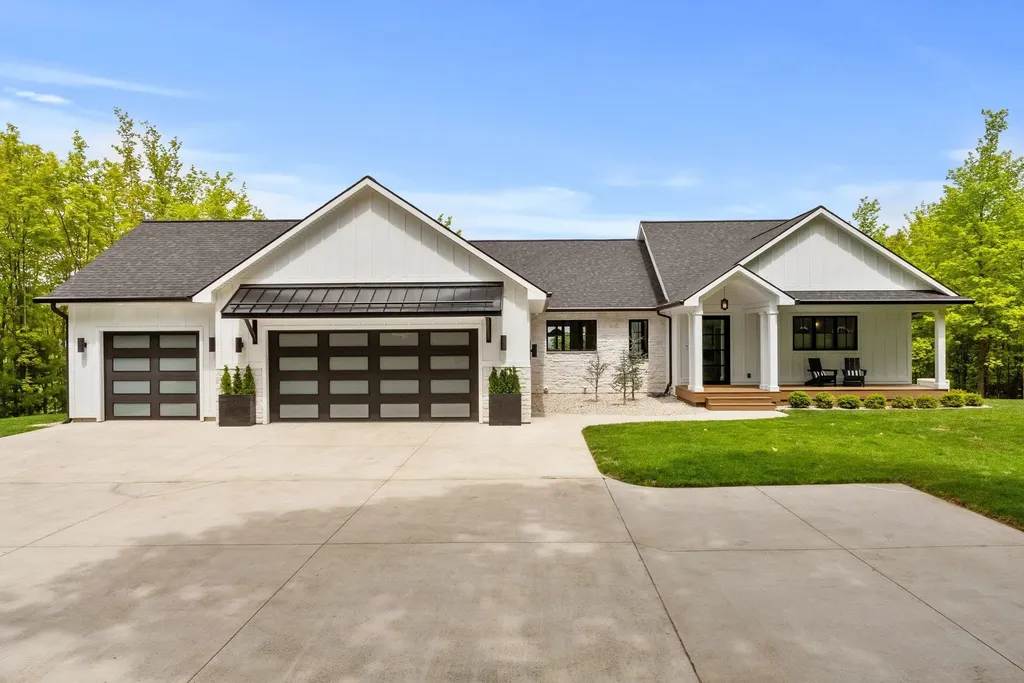 00 E Rudy Drive Leelanau Township MI 49670