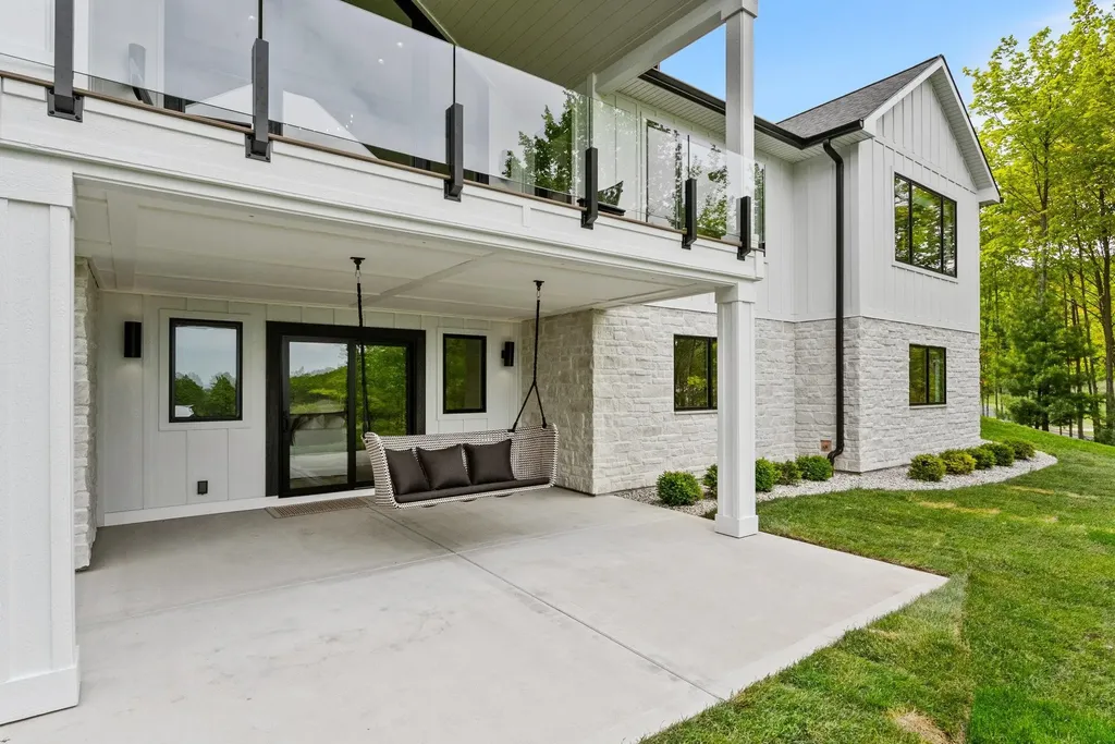 00 E Rudy Drive Leelanau Township MI 49670
