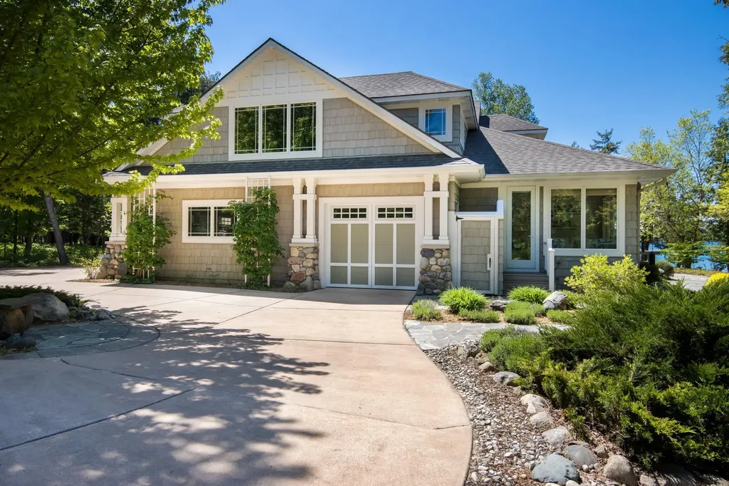 269 N East Torch Lake Drive Central Lake Township MI 49622