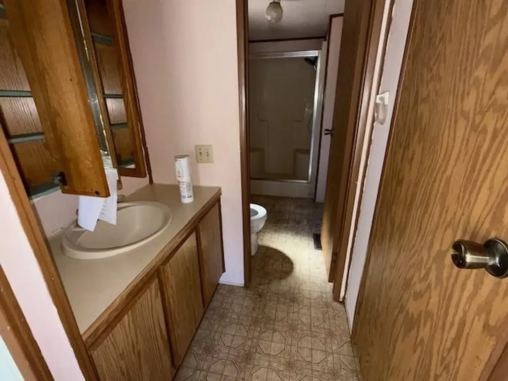 559 Gitchegumee Drive Hanover Township MI 49620