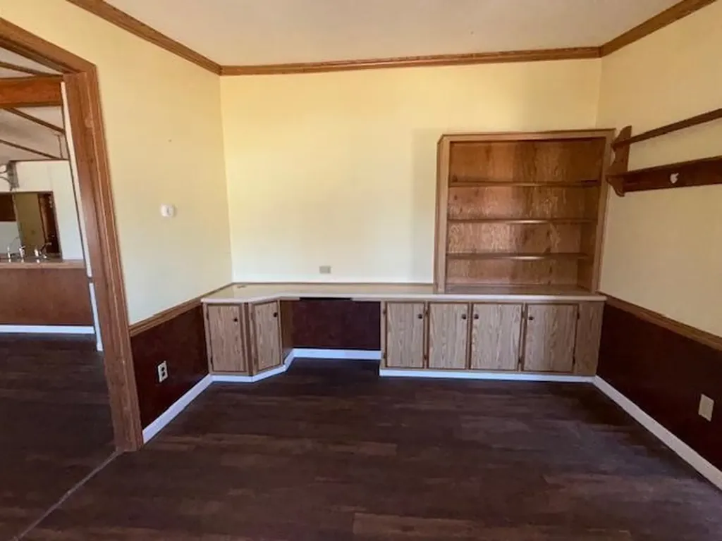 559 Gitchegumee Drive Hanover Township MI 49620