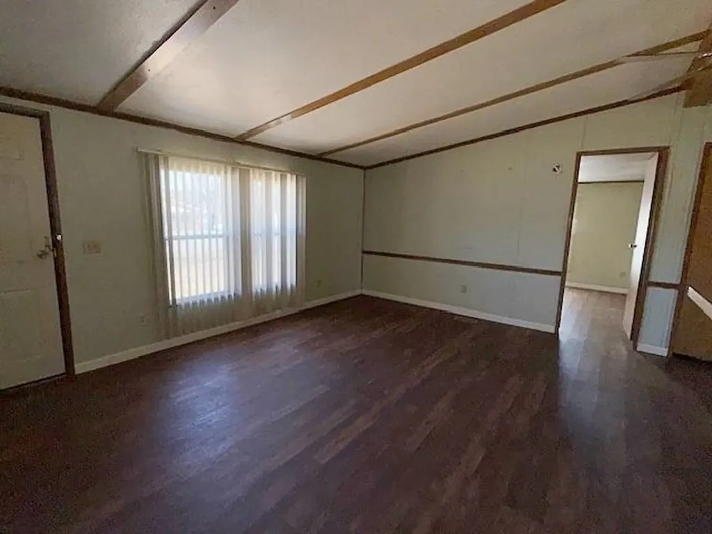 559 Gitchegumee Drive Hanover Township MI 49620