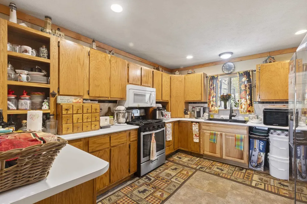 14481 Viaduct Road Cleon Township MI 49625