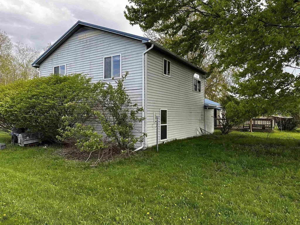 8753 N Chippewa Road Wise Township MI 48618