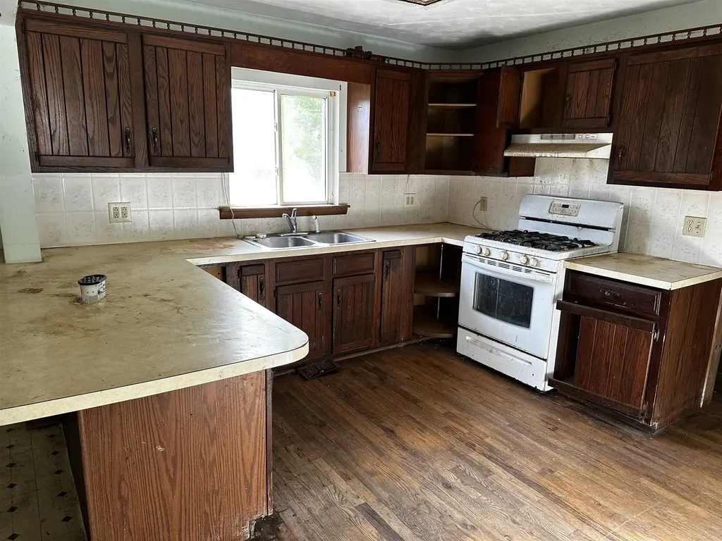 8753 N Chippewa Road Wise Township MI 48618