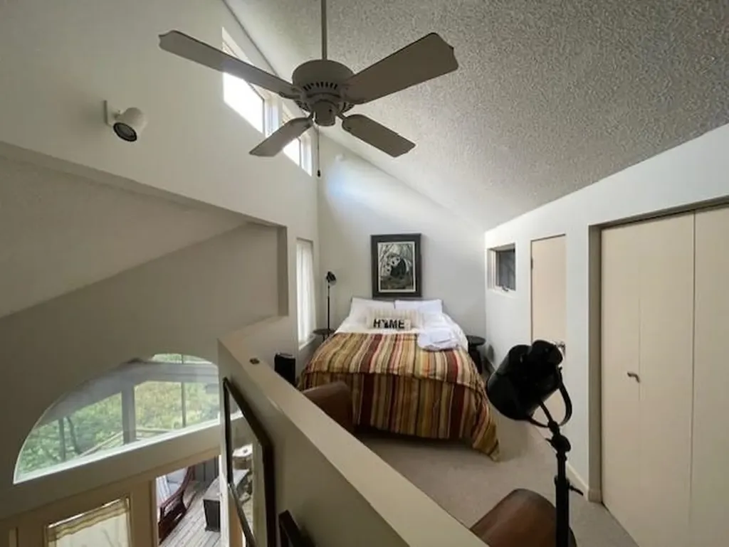 13 Hawks Nest Glen Arbor Township MI 49636