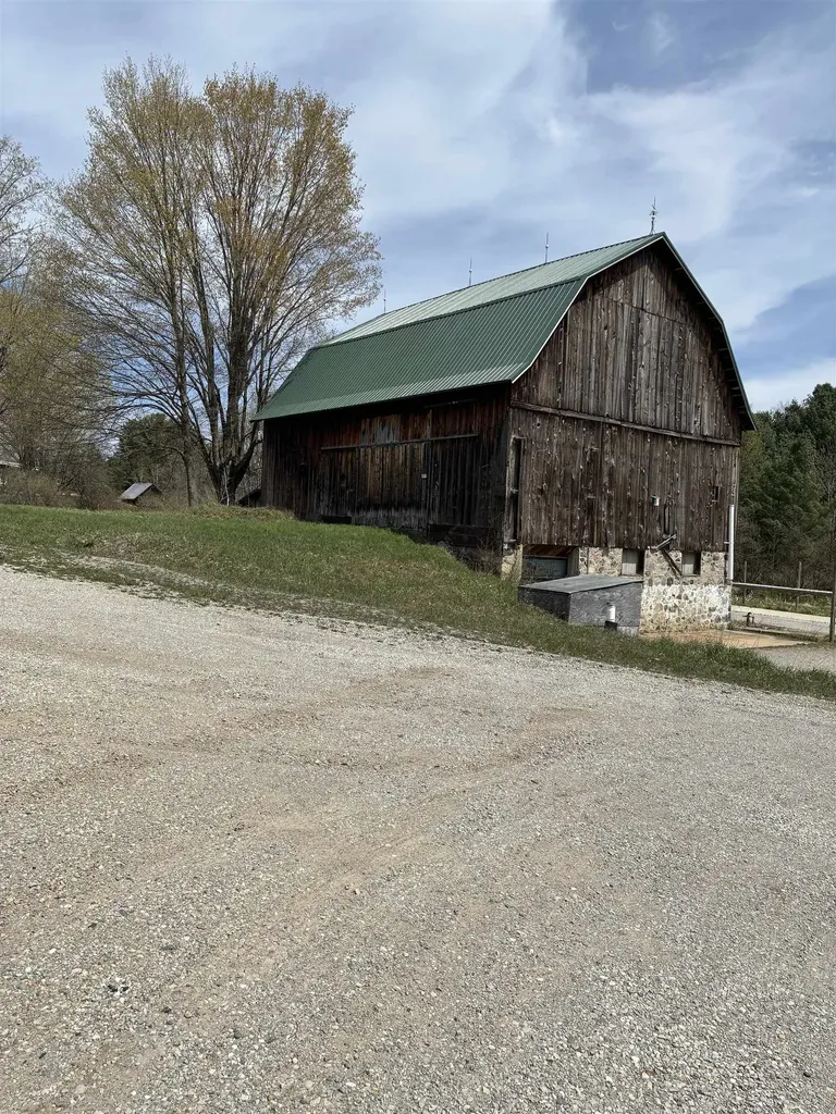 12850 Miller Road Milton Township MI 49676