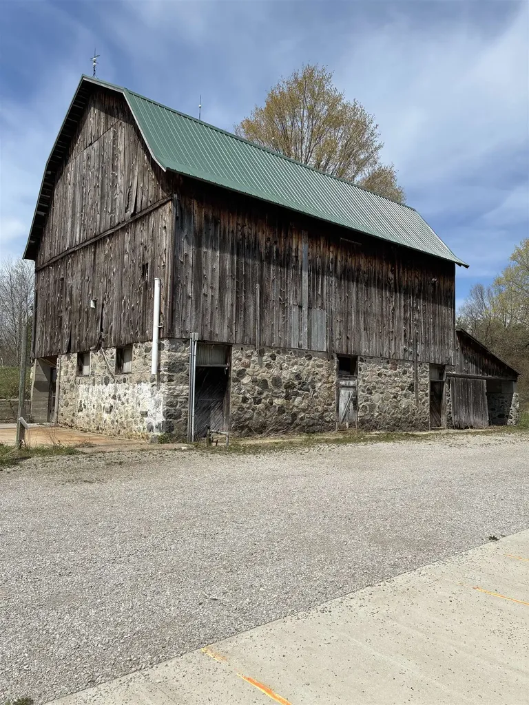 12850 Miller Road Milton Township MI 49676