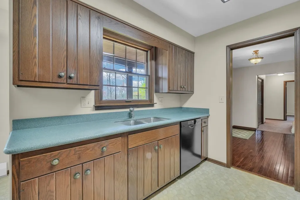 8670 W Jennings Road Lake Township MI 49651