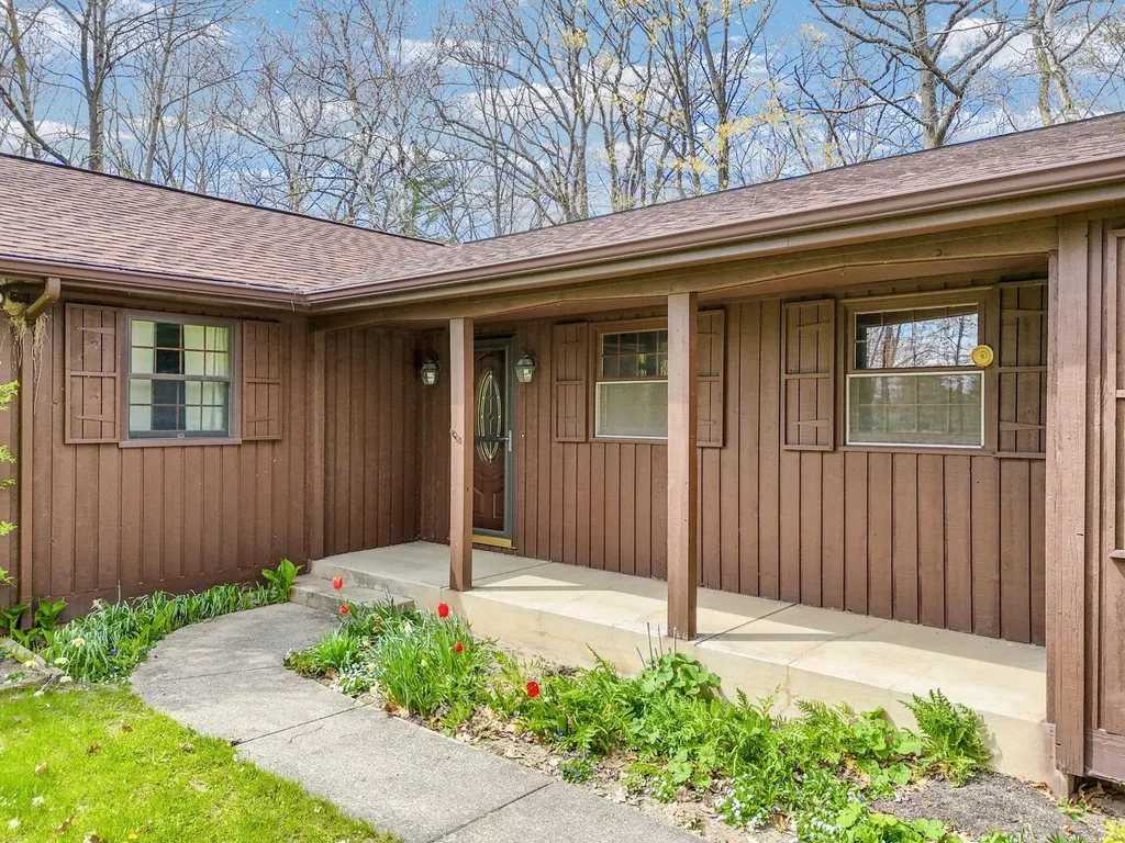 8670 W Jennings Road Lake Township MI 49651
