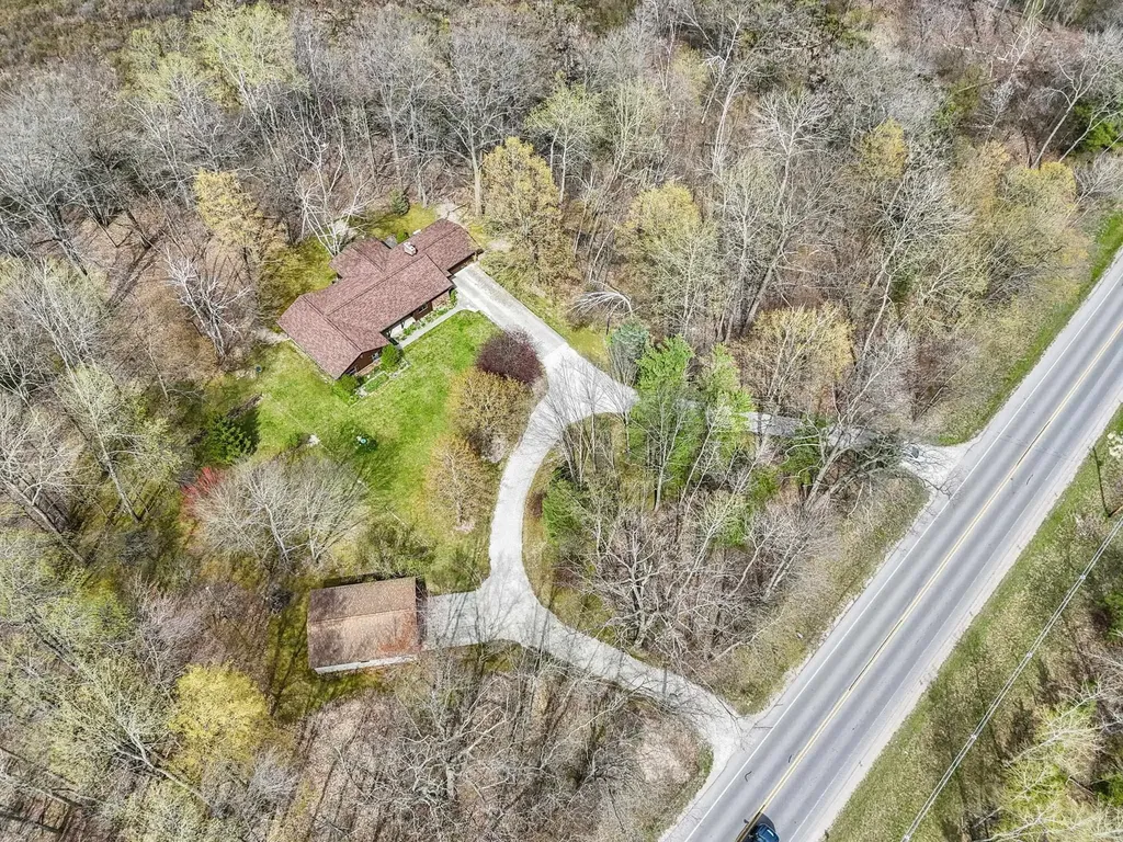 8670 W Jennings Road Lake Township MI 49651