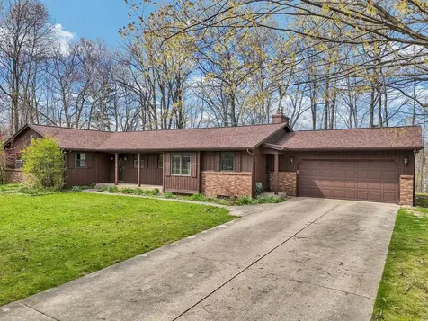 8670 W Jennings Road Lake Township MI 49651
