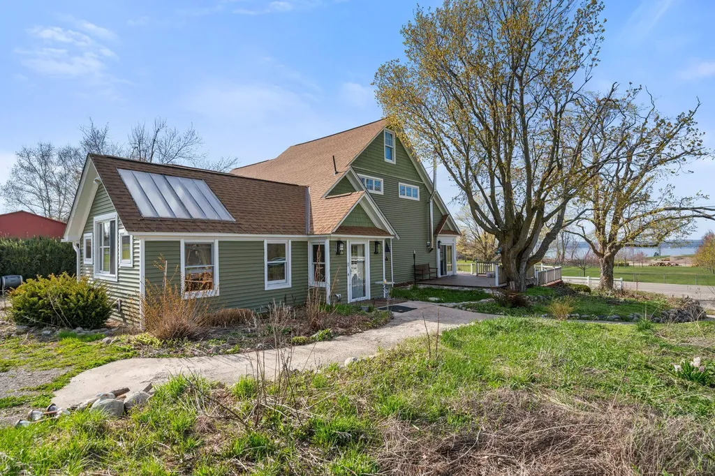 2035 W Sheridan Road Resort Township MI 49770