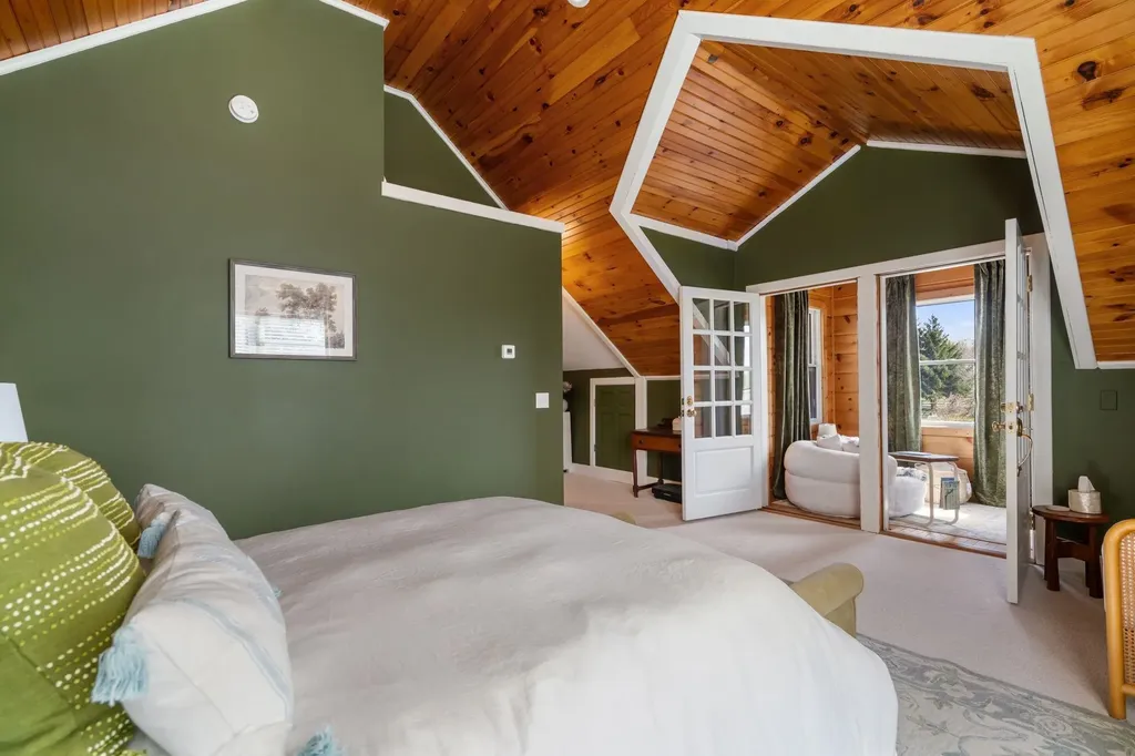 2035 W Sheridan Road Resort Township MI 49770