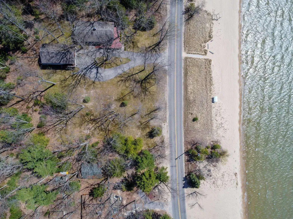 3784 S Lee Point Road Bingham Township MI 49682