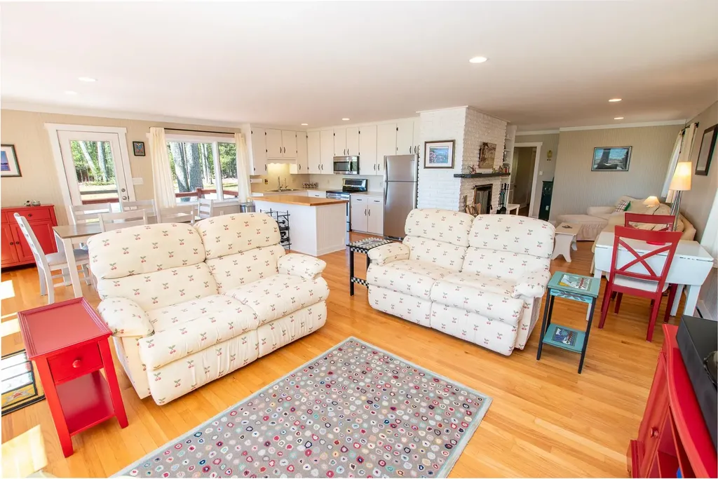 3784 S Lee Point Road Bingham Township MI 49682