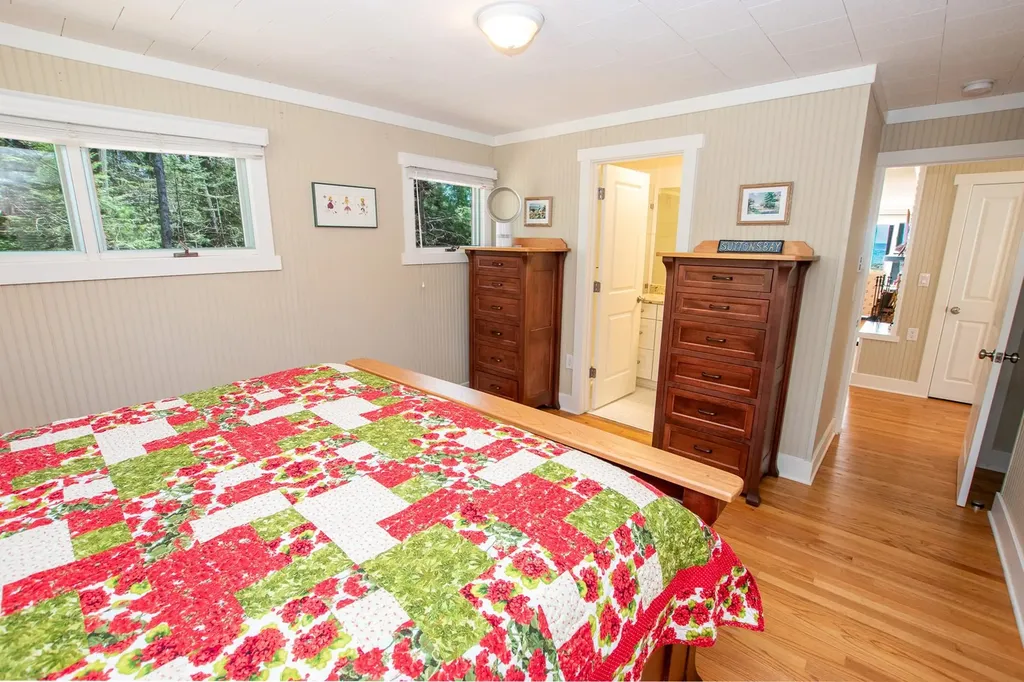 3784 S Lee Point Road Bingham Township MI 49682