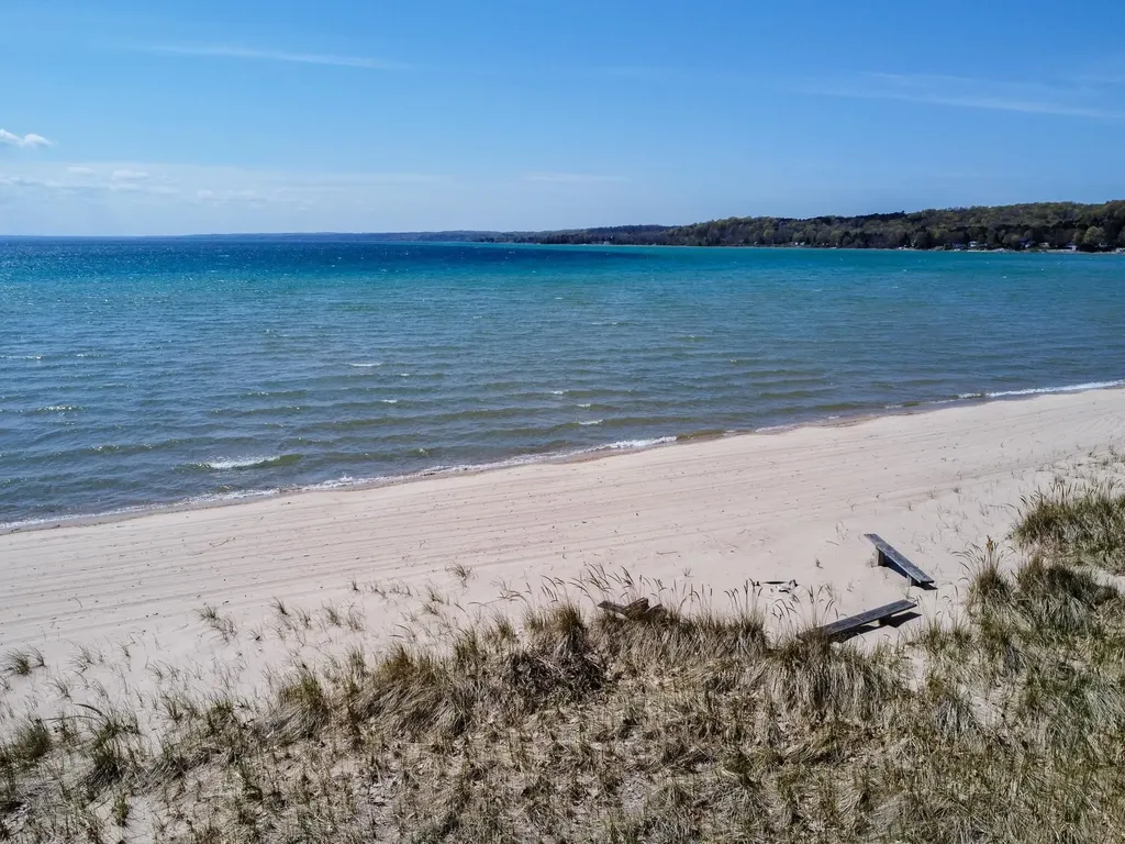 3784 S Lee Point Road Bingham Township MI 49682
