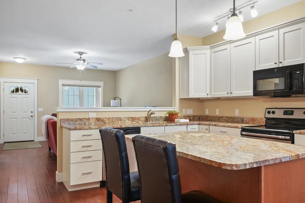 431 Munson Place Traverse City City MI 49686
