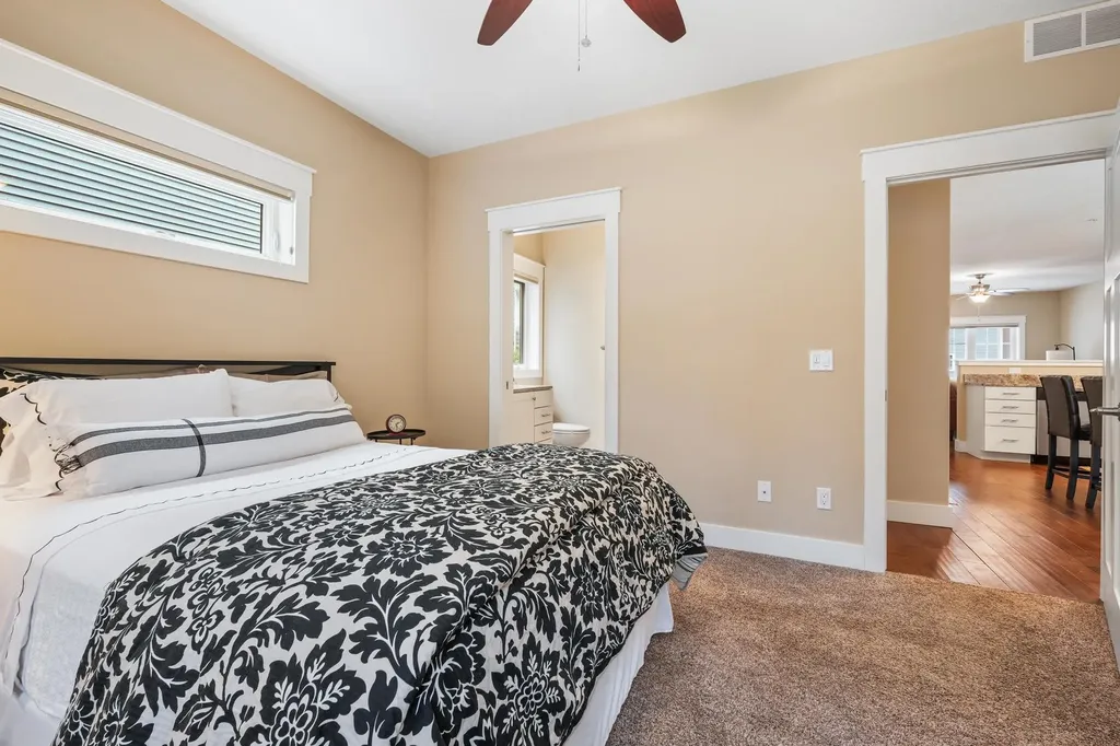 431 Munson Place Traverse City City MI 49686
