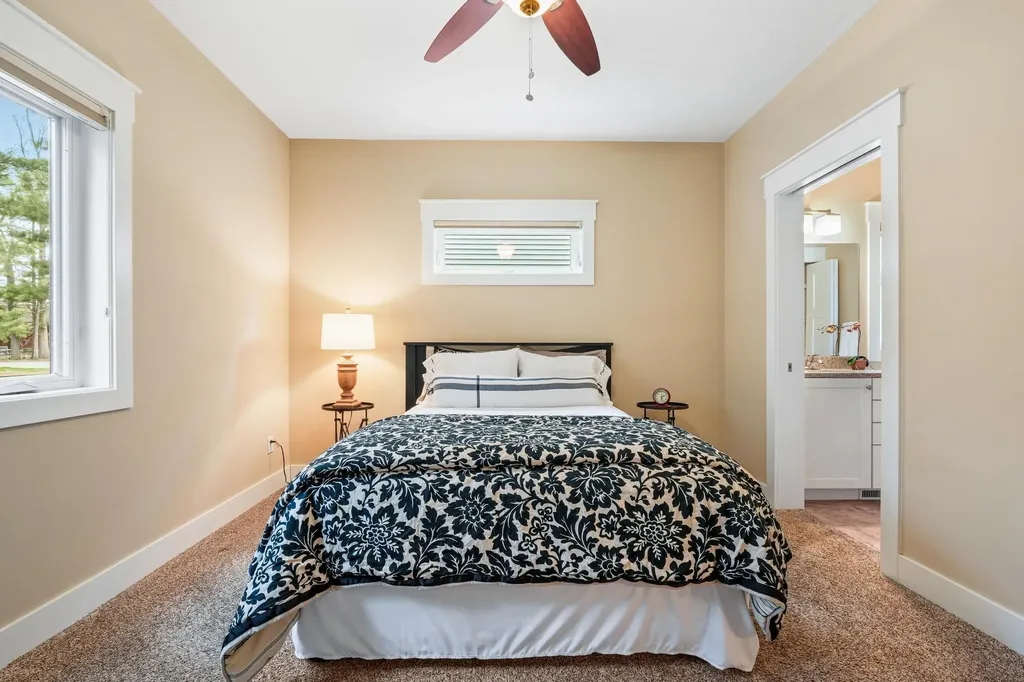 431 Munson Place Traverse City City MI 49686