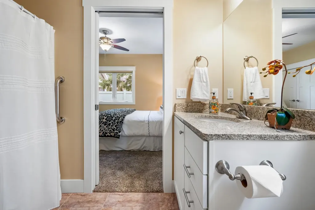 431 Munson Place Traverse City City MI 49686