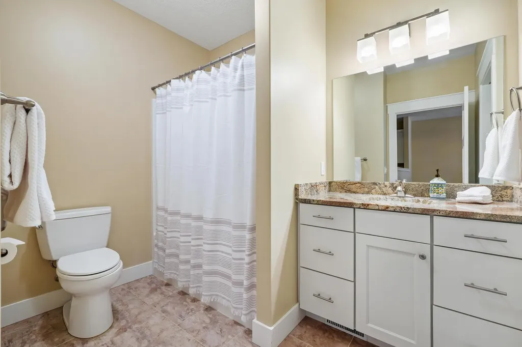 431 Munson Place Traverse City City MI 49686
