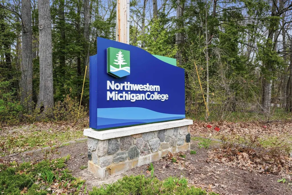 431 Munson Place Traverse City City MI 49686
