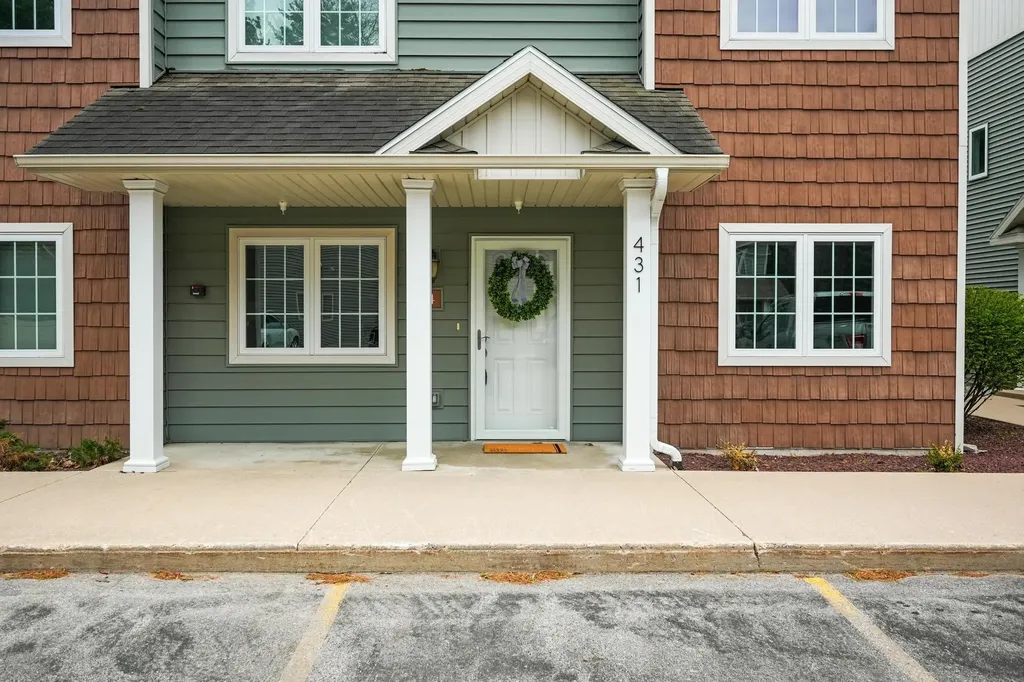 431 Munson Place Traverse City City MI 49686