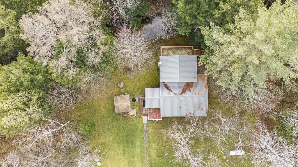 5489 S Kings Highway Cherry Valley Township MI 49623
