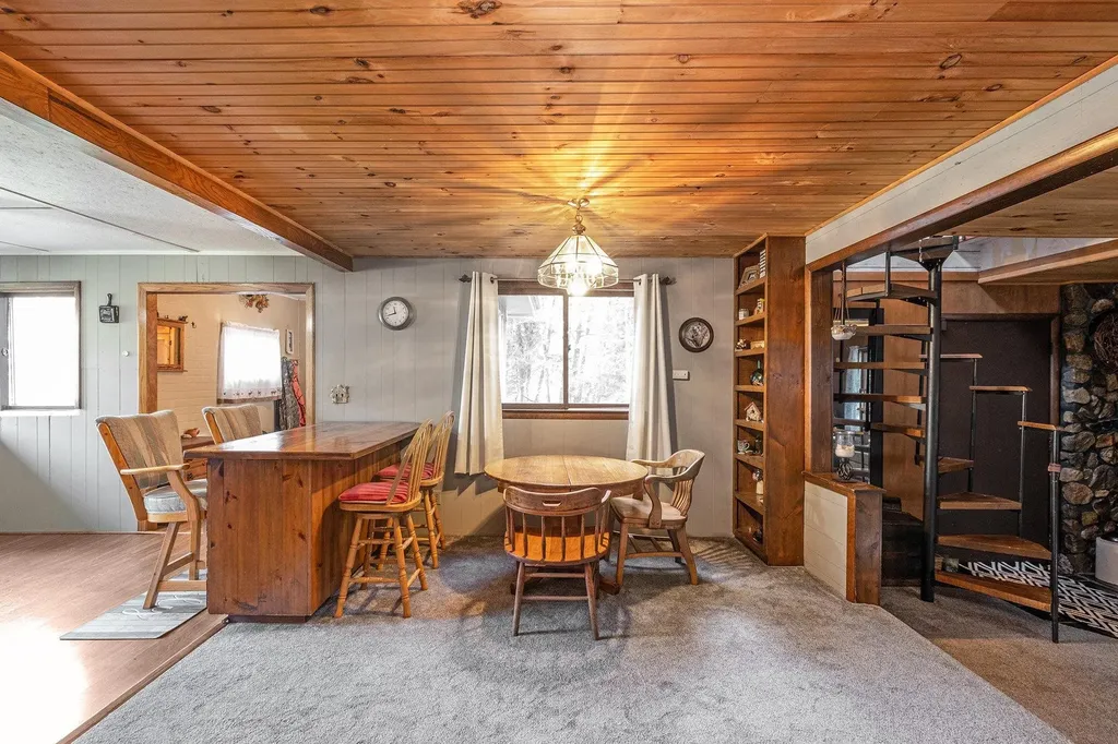 5489 S Kings Highway Cherry Valley Township MI 49623