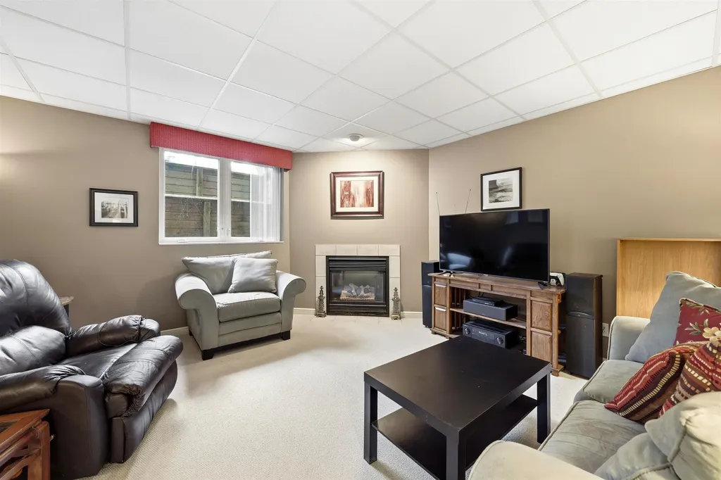 12055 S Woodwinds Circle Elmwood Charter Township MI 49684