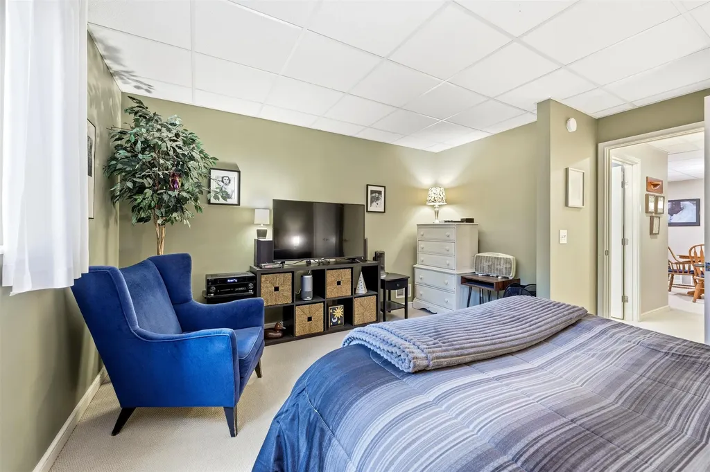 12055 S Woodwinds Circle Elmwood Charter Township MI 49684