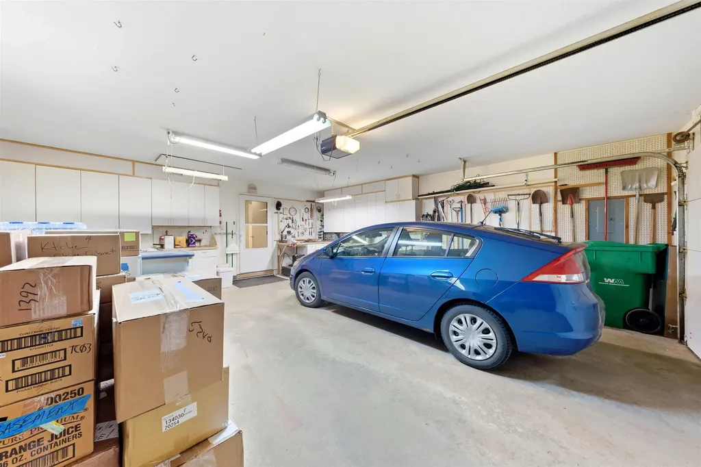 12055 S Woodwinds Circle Elmwood Charter Township MI 49684