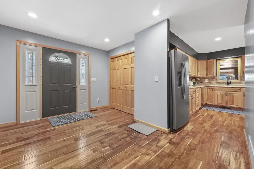 7504 W Dakota Trail Caldwell Township MI 49651