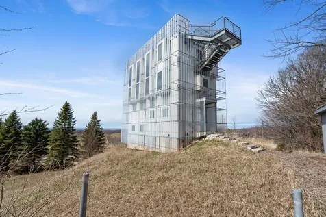 7452 N Manitou Trail Leelanau Township MI 49670