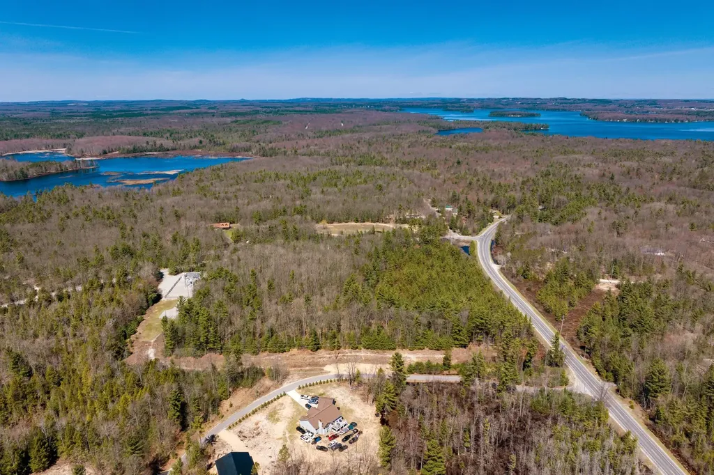 VL1 Mud Lake Road Green Lake Township MI 49643