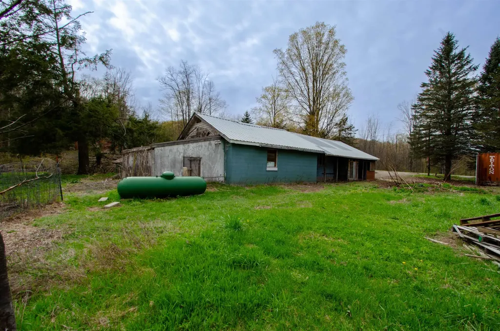 4839 Bunker Hill Road Echo Township MI 49622