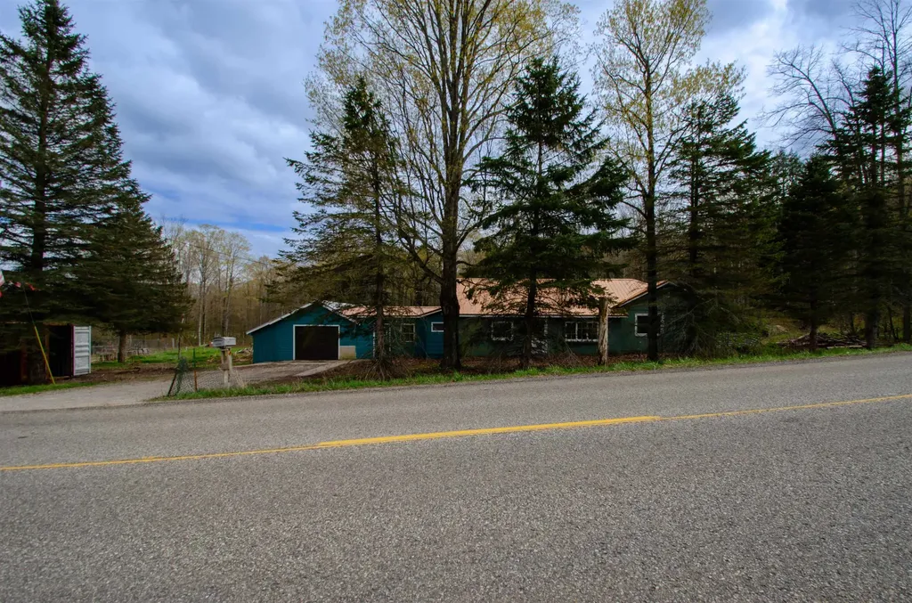 4839 Bunker Hill Road Echo Township MI 49622