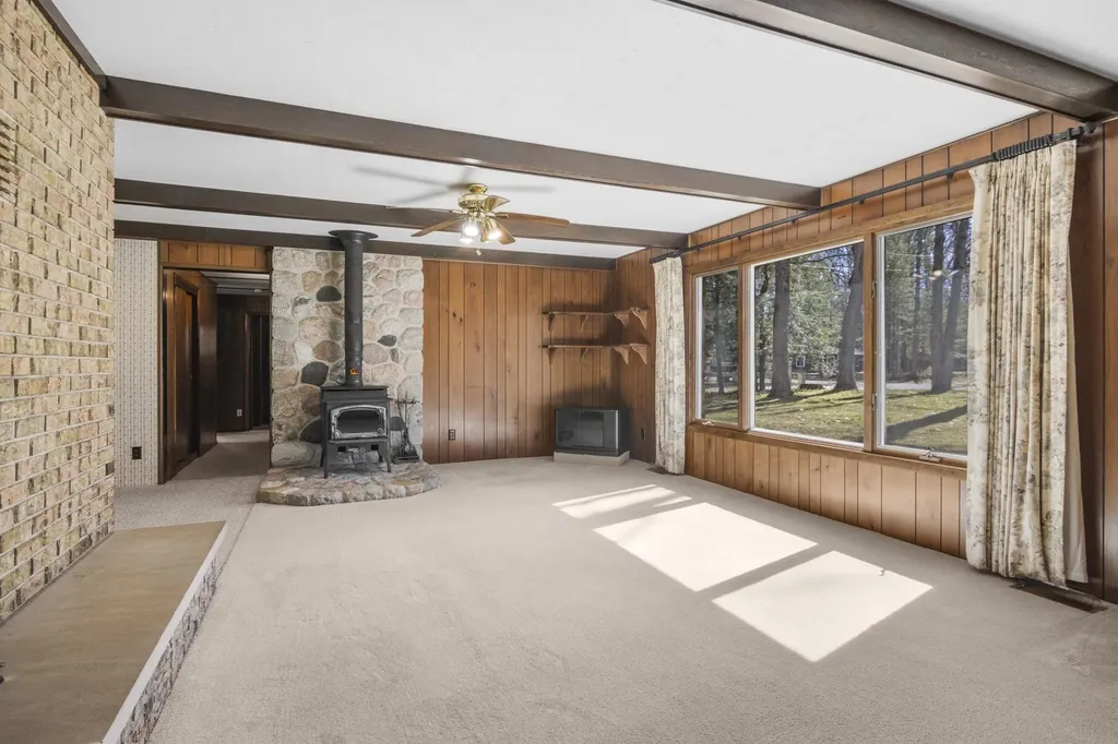 7736 NW Ladd Drive Clearwater Township MI 49676
