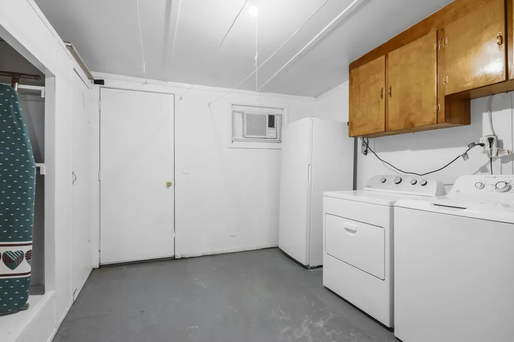 7736 NW Ladd Drive Clearwater Township MI 49676