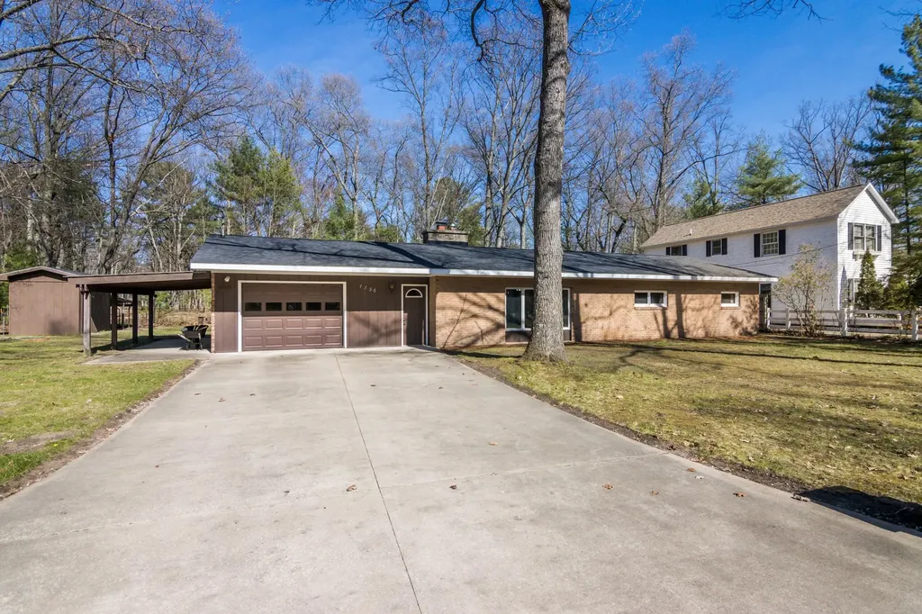 7736 NW Ladd Drive Clearwater Township MI 49676