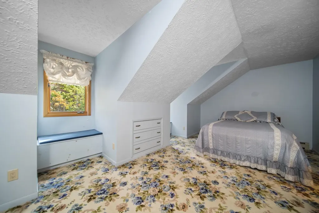10176 Harmony Drive Green Lake Township MI 49643