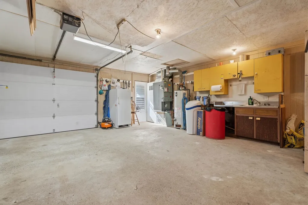 7936 E Cedar Lake Drive Oscoda Charter Township MI 48738