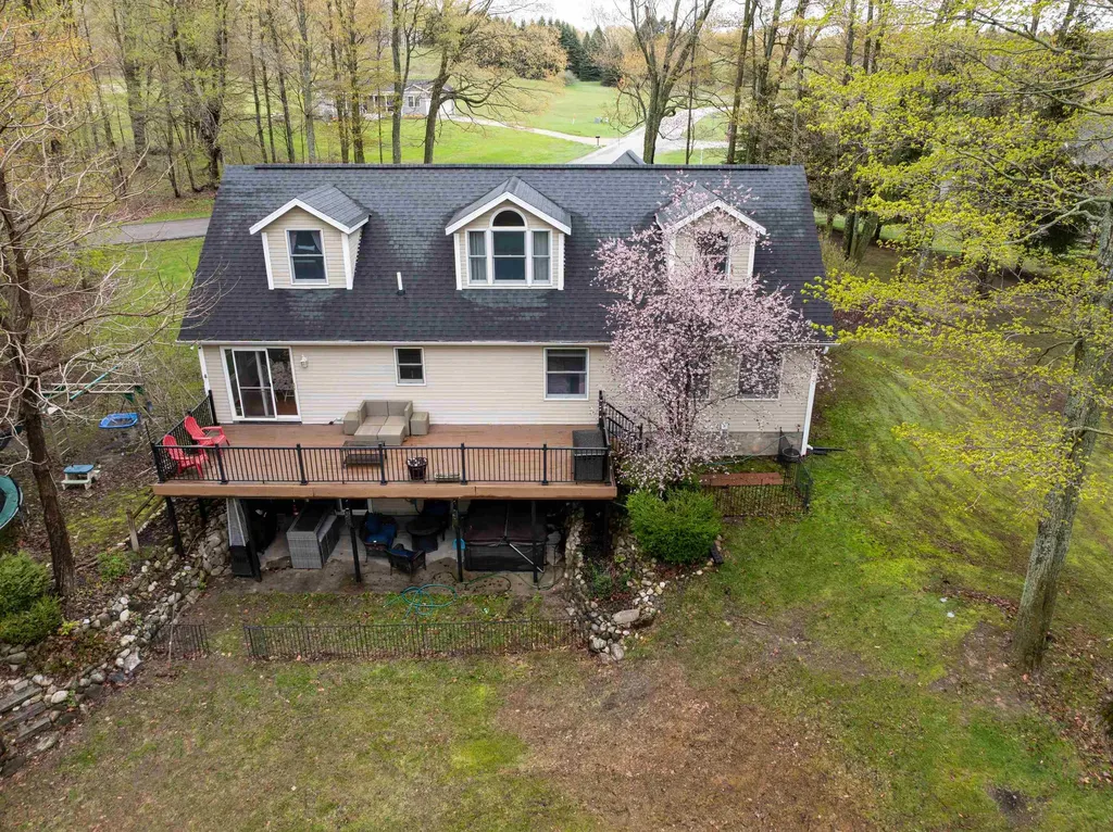 3055 White Tail Drive Kearney Township MI 49615