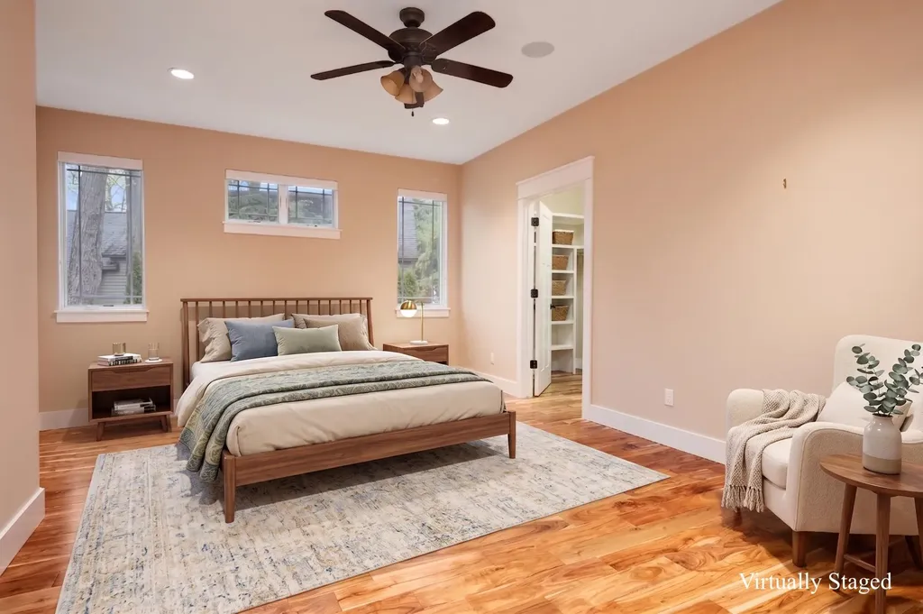 6860 Peninsula Drive Peninsula Township MI 49686