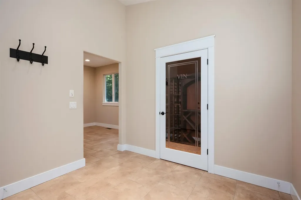 6860 Peninsula Drive Peninsula Township MI 49686